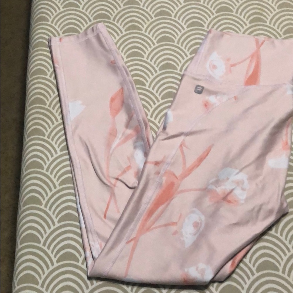 Fabletics flower leggings